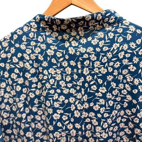 HOCOSIT Women's Floral Short Ruffle Sleeve Pleated V Neck Button Tunic Top 2X - Picture 11 of 14